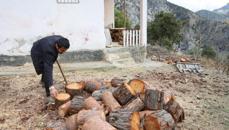 Dağ köylerindeki eli öpülesi öğretmenler